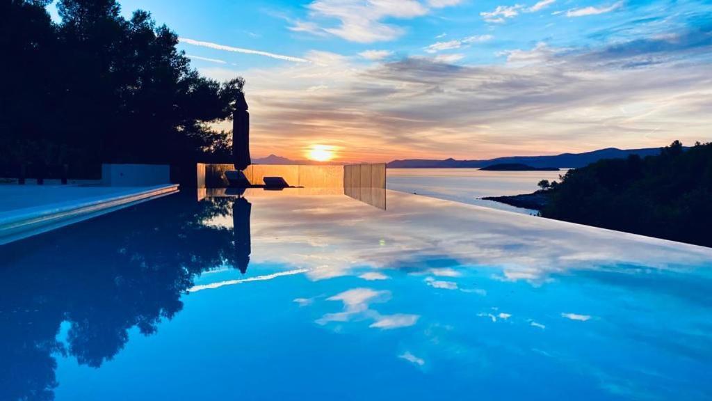 Holiday Hvar Lux Basina Zewnętrze zdjęcie