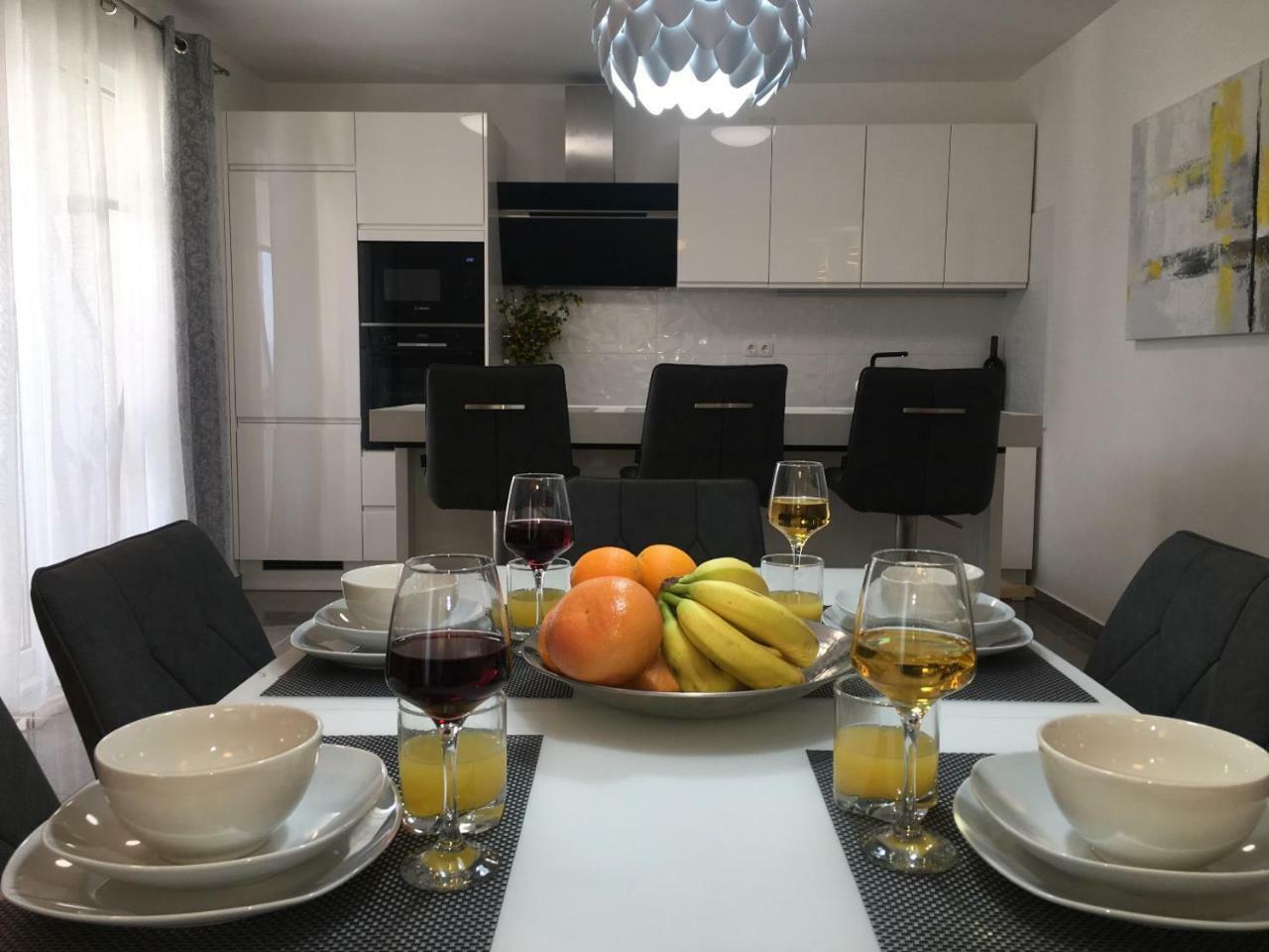 Holiday Hvar Lux Basina Zewnętrze zdjęcie