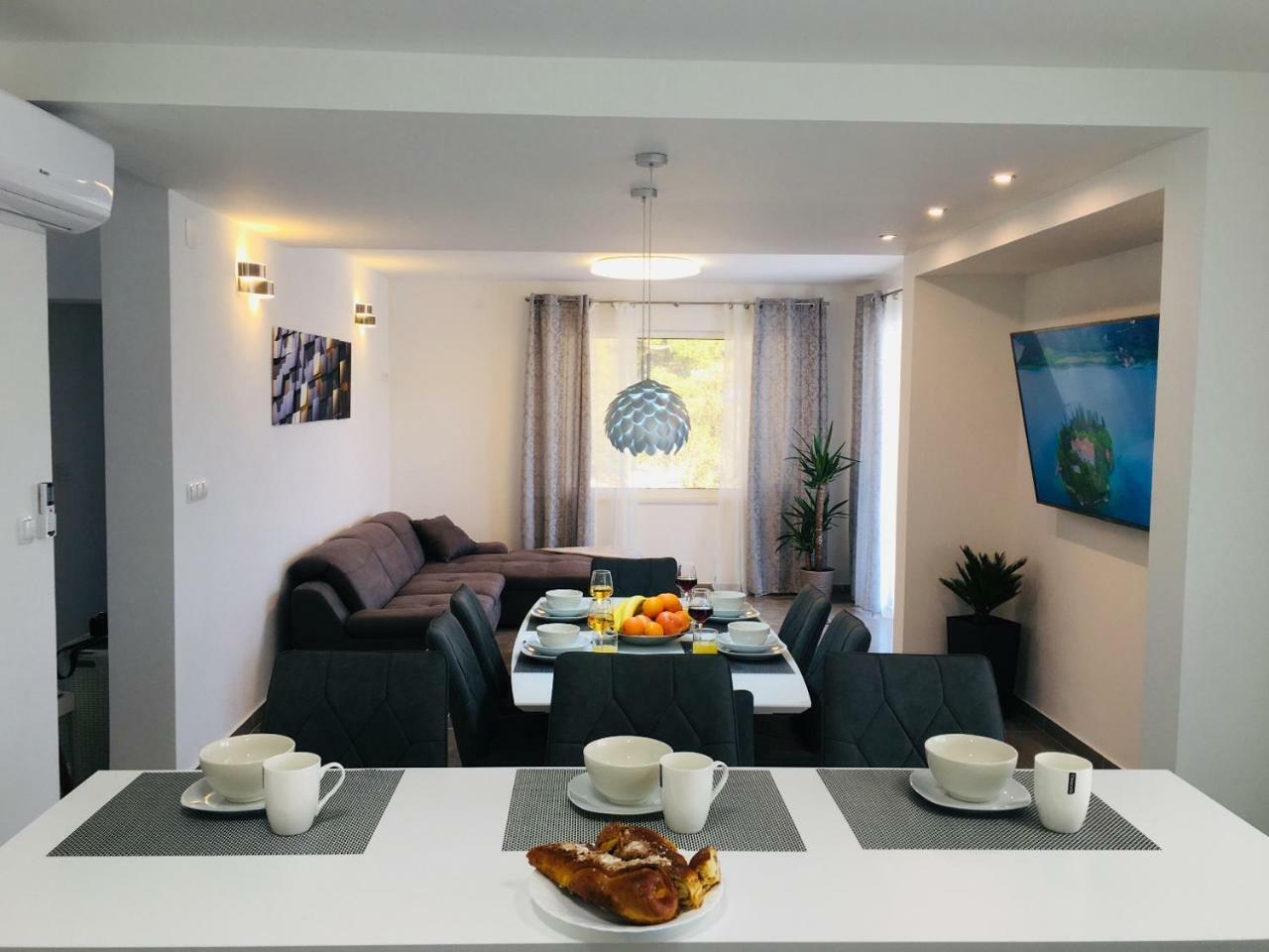 Holiday Hvar Lux Basina Zewnętrze zdjęcie